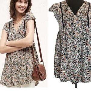 Anthropologie Vanessa Virginia floral lace ladder tunic top